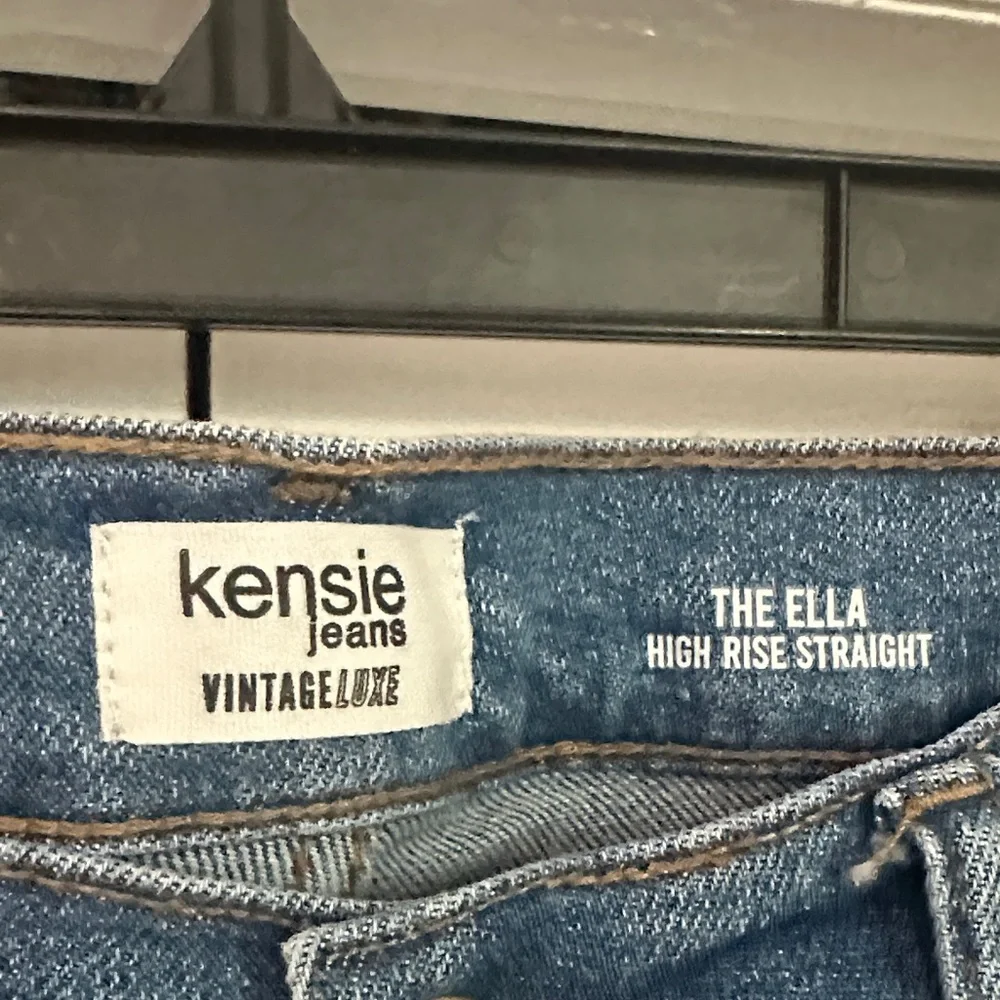 Kensie Medium Blue Straight Leg Jeans - Picture 2 of 7
